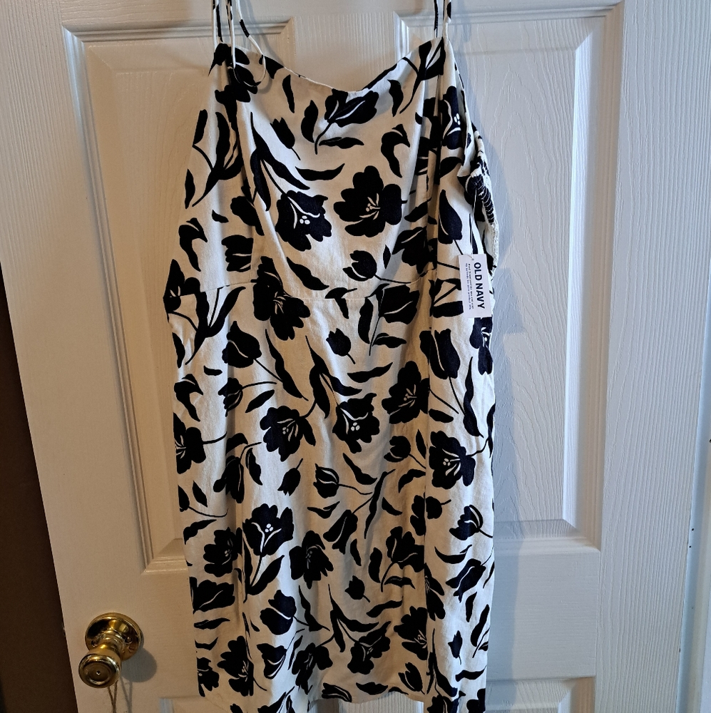 NWT Old Navy Dress